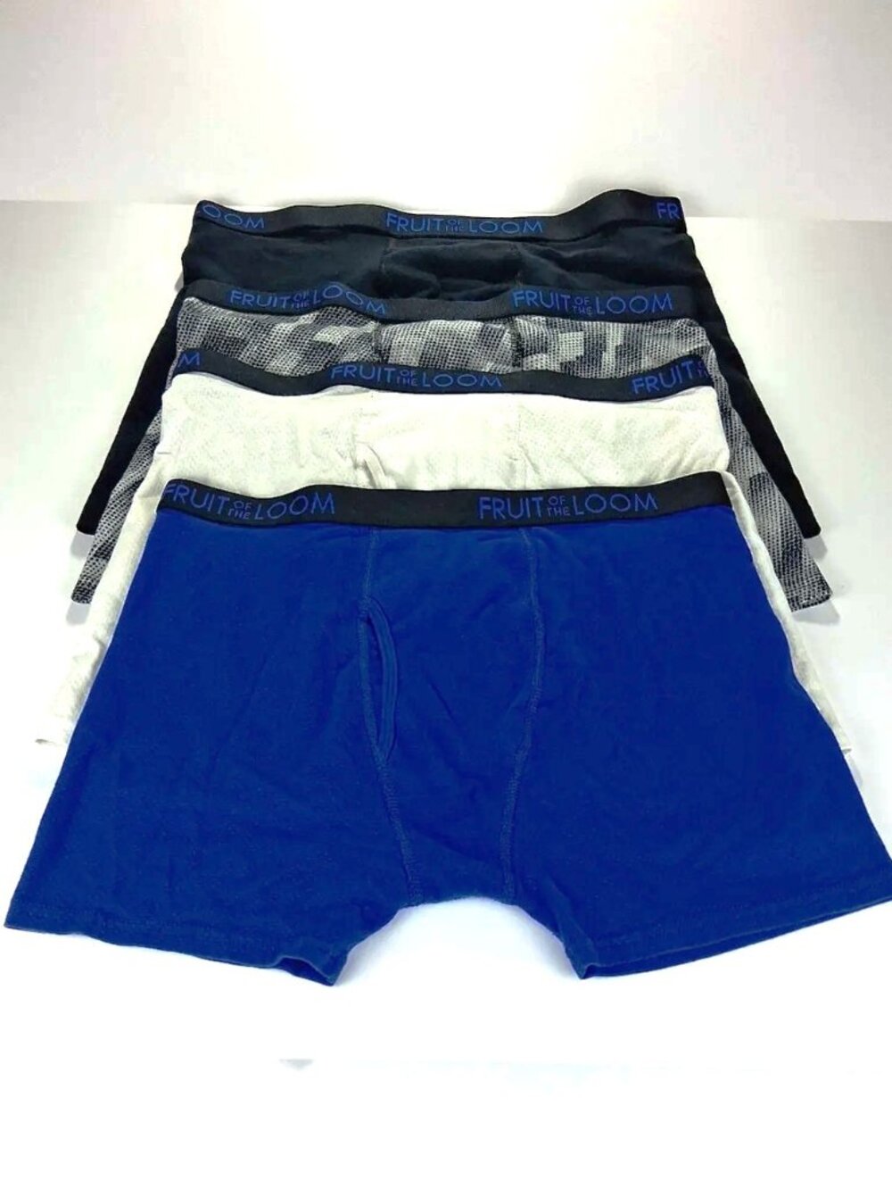 Boys 4-Pack Fruit Of The Loom Boxer Briefs Size XL Extra Large Assorted Colors